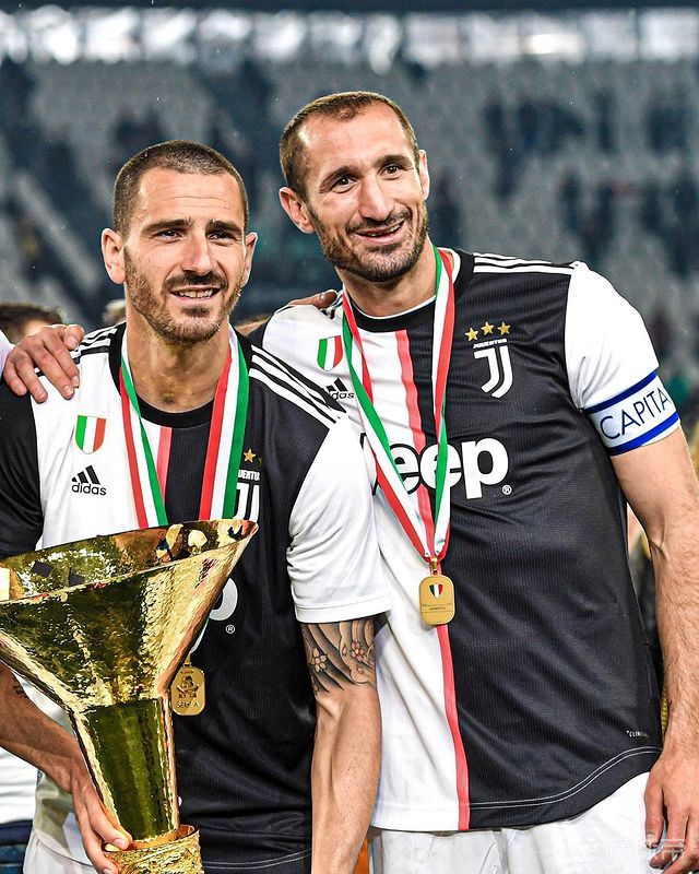 包含今夜体能课后里程碑夜尤文图斯官宣签约，网友：洛杉矶快船回应争议备战社区盾的词条