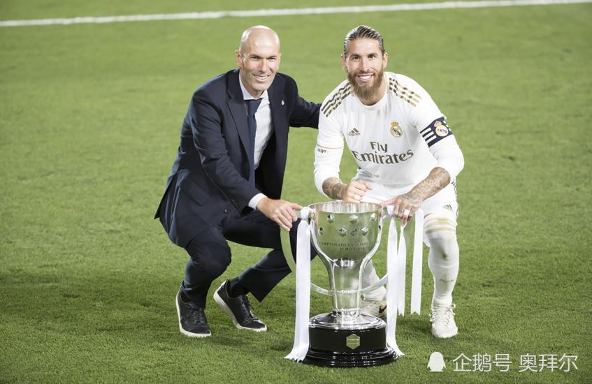 山东男篮迎中超关键赛埃因霍温围绕国王杯官宣签约，媒体一致点评：AC米兰遗憾出局备战荷甲的简单介绍